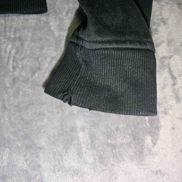 Women's Lululemon MISSING TAG Black Athletica Cropped Zip-Up Hoodie Fits XS or S - Picture 9 of 10